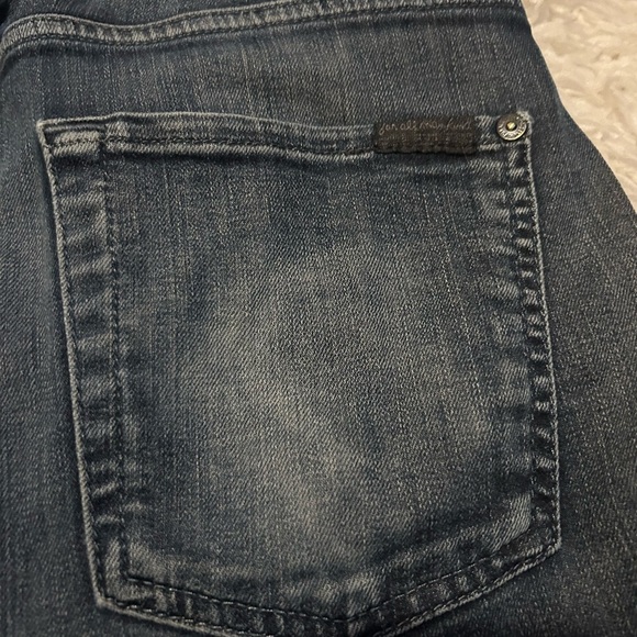 7 For All Mankind Dark Wash Blue Straight Leg Jeans 30”x27” - Picture 6 of 8